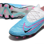 Chuteira Campo Nike Phantom GX Elite FG Azul e Branca "Blast Pack"