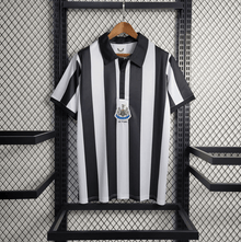Camiseta del 130.º aniversario del Newcastle 23/24