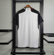 Camiseta local del Fulham 2023/24