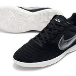 Chuteira Futsal Nike StreetGato IC Preta e Branco