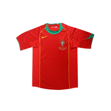 Camiseta local de Portugal 2004