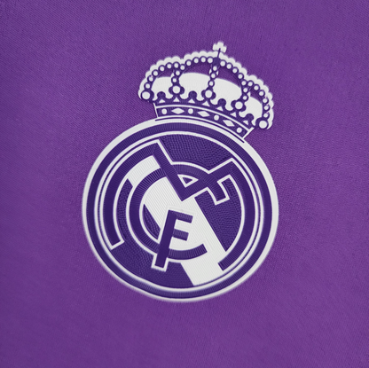 Camiseta local del Real Madrid 2016/17