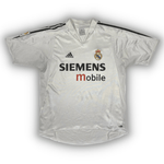 Camiseta local del Real Madrid 2004/05