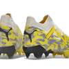 Chuteira Campo Puma Future Ultimate FG Amarela e Cinza "Voltage Pack"