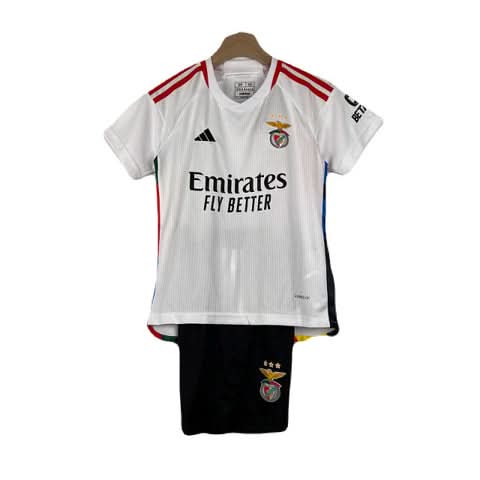 Kit infantil del Benfica 23/24