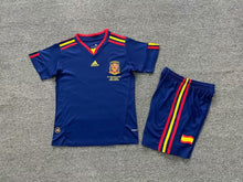 Kit infantil de España 2010