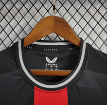 Camiseta local del Bayer Leverkusen 2024/25