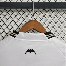 Camiseta local del Valencia 2023/24