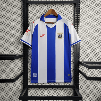 Camiseta local del Leganés 2023/24