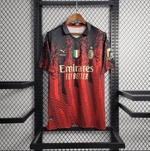 Camiseta local del AC Milan 2023/24