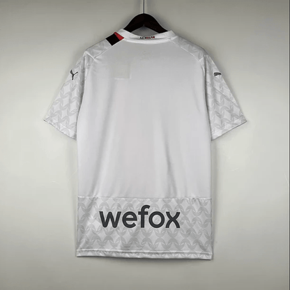 Camiseta local del AC Milan 2023/24