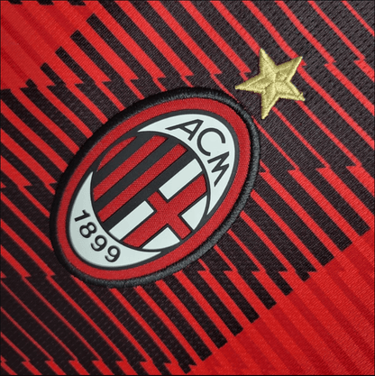 Camiseta local del AC Milan 2023/24