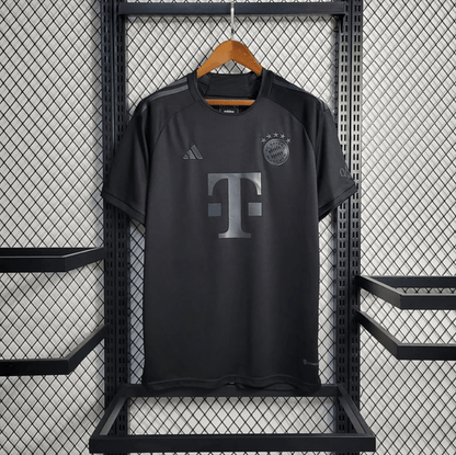 Camiseta del Bayern Múnich 23/24