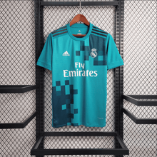 Camiseta de visitante del Real Madrid 17/18