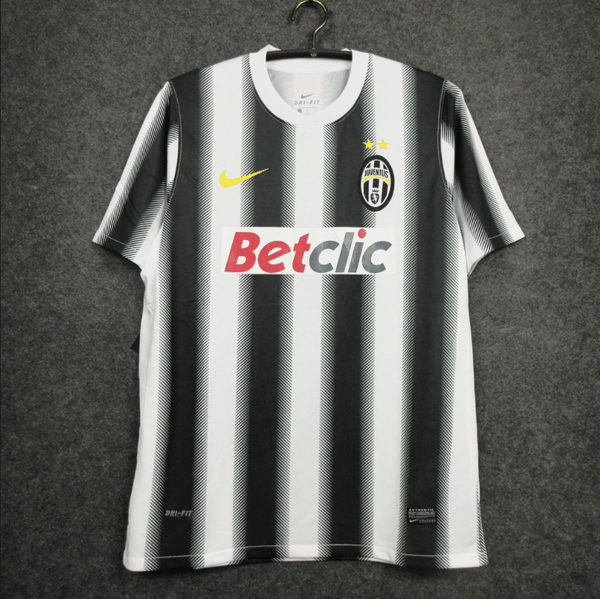 Juventus 2011/12 Local