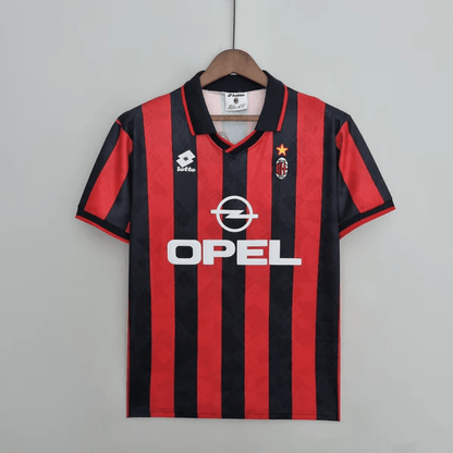 Camiseta local del AC Milan 1995/96