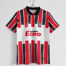 Camiseta de visitante del Cardiff 1993/94