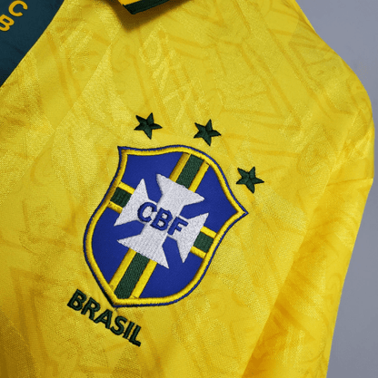 Camiseta local de Brasil 1990