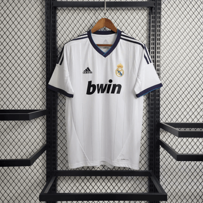 Camiseta local del Real Madrid 12/13
