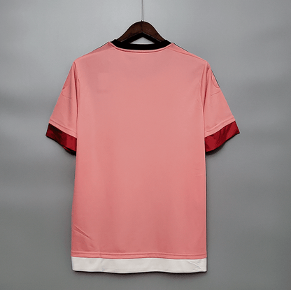 Camiseta de visitante de la Juventus 2015/16