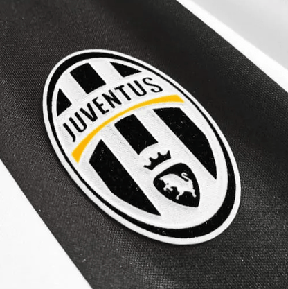 Camiseta local de la Juventus 2004/05