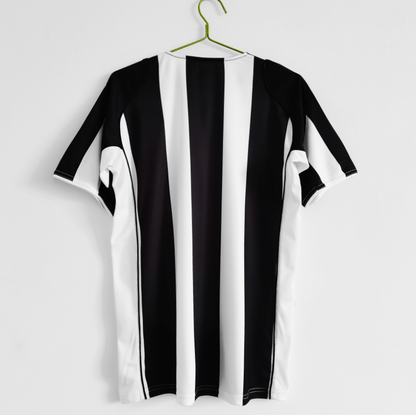 Camiseta local de la Juventus 2004/05