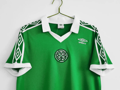 Camiseta de visitante del Celtic 80/82
