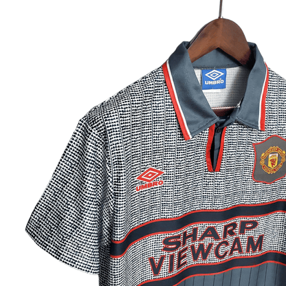 Camiseta de visitante del Manchester United 95/96