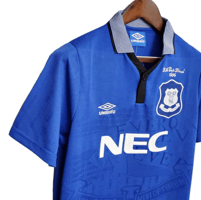 Camiseta local del Everton 1995/96