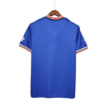 Camiseta de visitante del Manchester United 84/86
