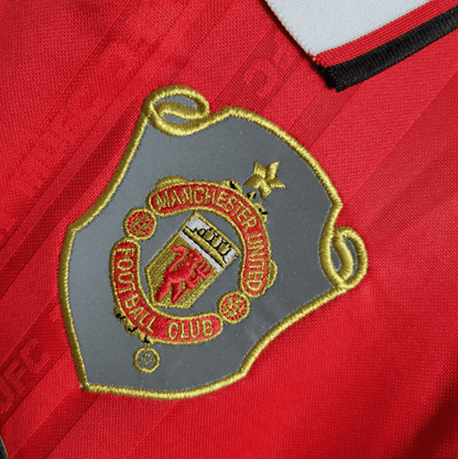 Camiseta local del Manchester United 99/00