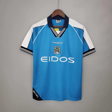 Camiseta local del Manchester City 99/01