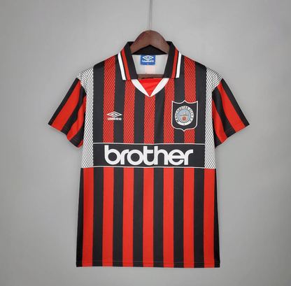 Camiseta de visitante del Manchester City 94/96