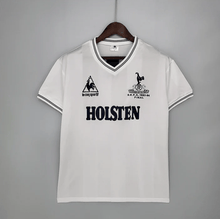 Camiseta local del Tottenham 1983/84