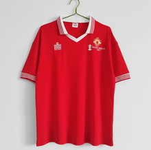 Camiseta local del Manchester United 1977