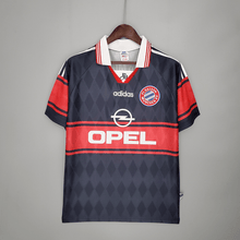 Camiseta de visitante del Bayern Múnich 97/98