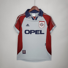 Camiseta de visitante del Bayern Múnich 98/99