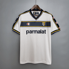 Camiseta local del Parma 2002/03