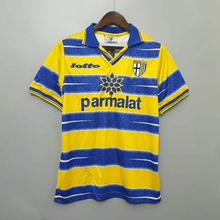 Camiseta local del Parma 1998/99