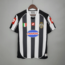 Camiseta local de la Juventus 2002/03