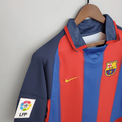 Camiseta local del Barcelona 03/04