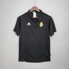 Camiseta de visitante del Real Madrid 2002/03