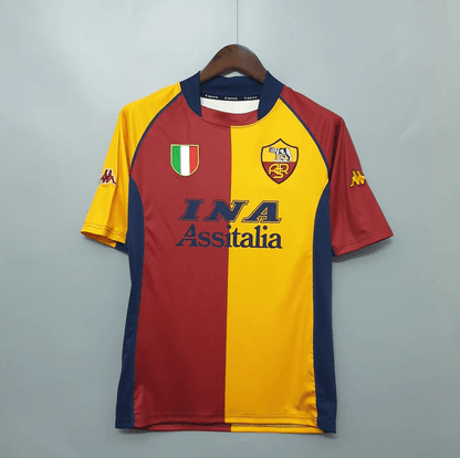 Camiseta local de la Roma 2000/01
