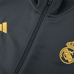 Chándal con chaqueta del Real Madrid