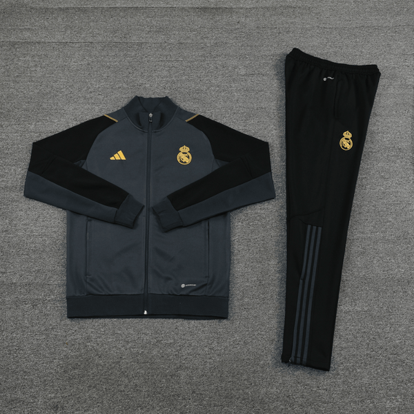 Chándal con chaqueta del Real Madrid