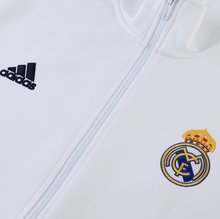 Chándal con chaqueta del Real Madrid