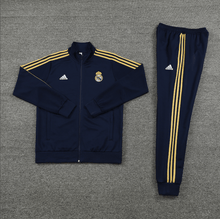 Chándal con chaqueta del Real Madrid