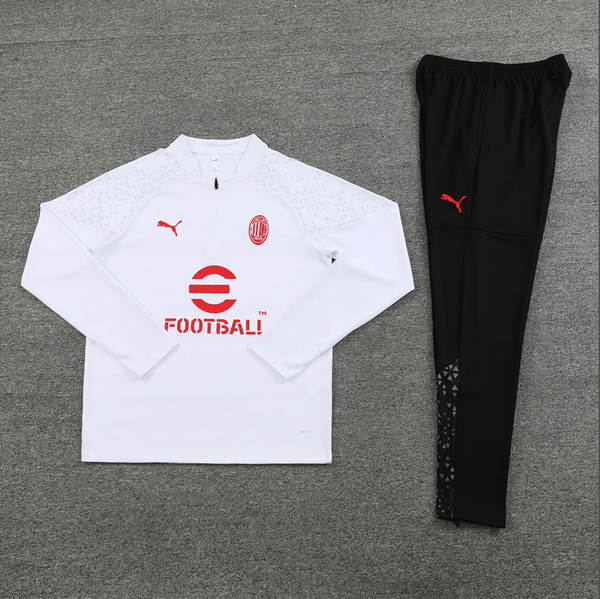 Camiseta con media cremallera del AC Milan