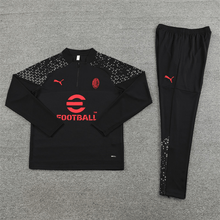 Camiseta con media cremallera del AC Milan