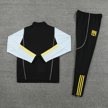 Lyon Chandal Half-Zip